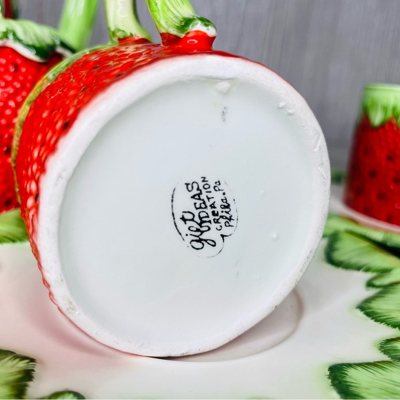 Gift Ideas Creation Strawberry Espresso coffee Tea Set 14 cups saucers pot sugar - Picture 6 of 16